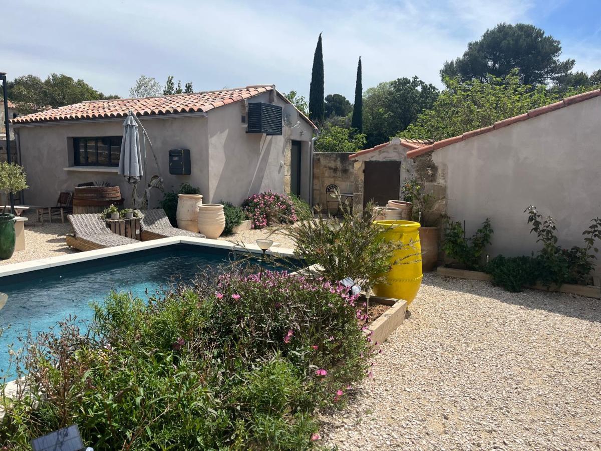 퐁비에이유 Studio Dans Les Alpilles 아파트 외부 사진