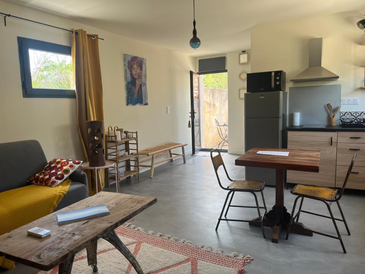 퐁비에이유 Studio Dans Les Alpilles 아파트 외부 사진